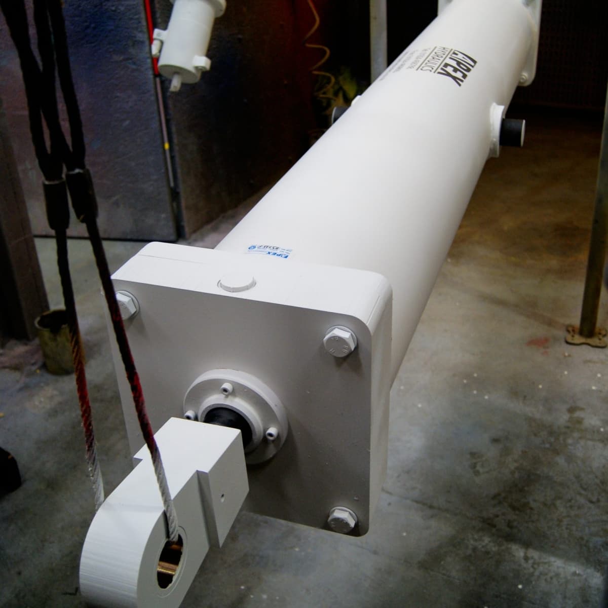 Apex Extends Cylinder Life By Over 700 Apex Hydraulics